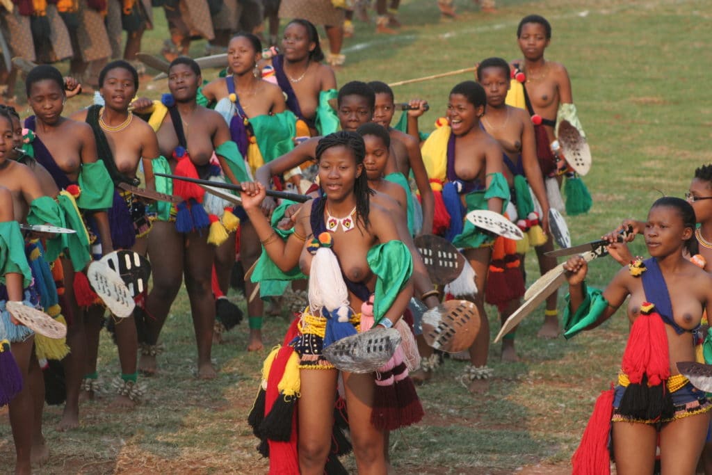 Swazi girls performing the reed dance